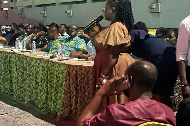 STUDENTS FINANCIAL SUPPORT OFFICE CONNECTS WITH NEW STUDENTS AT VALCO HALL AND COLLEGE OF DISTANCE EDUCATION